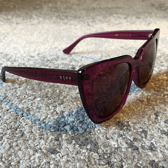 Diff Eyewear LIZZY - UMBRIA CRYSTAL + WINE - Picture 2 of 6